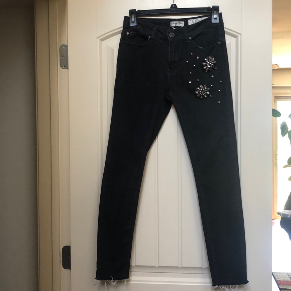Embellished skinny jean